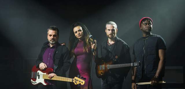 Showband – Rock & Glamour für Euer Event Showband – Rock & Glamour für Euer Event