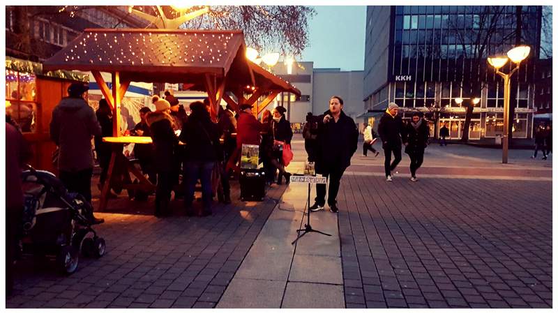 Mike Musiker; Weihnachtsmarkt; Weihnachtsfeier; Live Gesang;