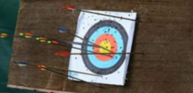 Wie Robin Hood - Bogenschießen Wie Robin Hood - Bogenschießen