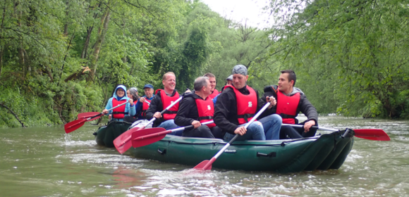 Abenteuerliche Schlauchboot Kanadier-Tour