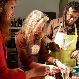 Küche in Action_2 Klettern und Kochen im Team = „Sport & Cook"