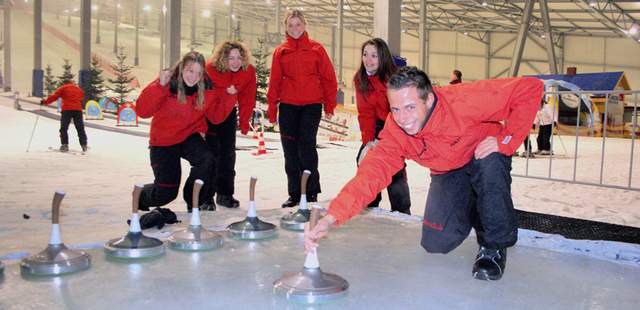 Eisstockschießen Eisstockschießen