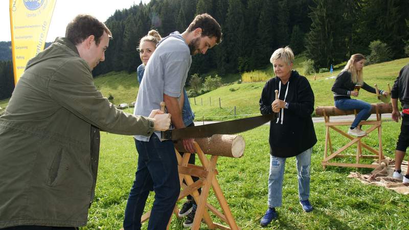 Weihnachtliche Hüttenolympiade im Allgäu