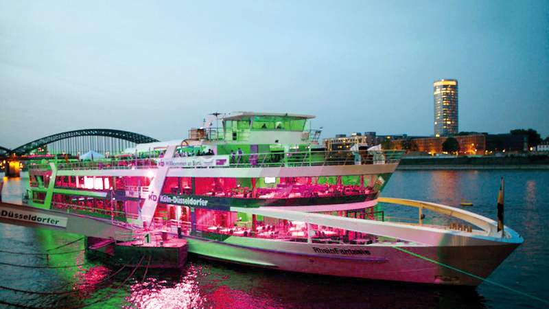 Kurztrip mit Schlager-Partyschiff in Köln