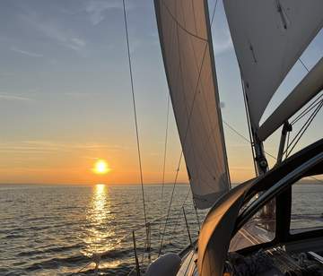 Sundowner Exklusiver Segeltörn am Bodensee