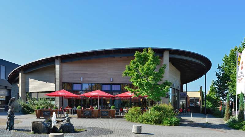 Außenansicht Terrasse Best Western Plus Konrad Zuse Hotel