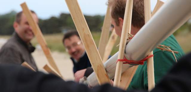 Aquäduktbau Aktives Punktespiel in einem Tagungshotel.