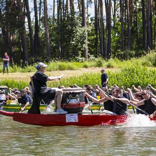 Drachenboot Teamevent Drachenboot Teamevent als Idee für Ihren Betriebsausflug