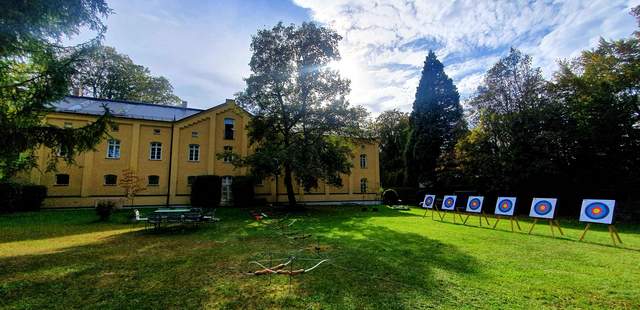 Bogenschießen Teamevent – Nachtbogenschießen Bogenschießen Teamevent – Nachtbogenschießen