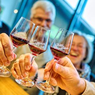 Likörverkostung bei Bolds Schnapsideen Brennerei-Erlebnistour & 3er Destillatprobe