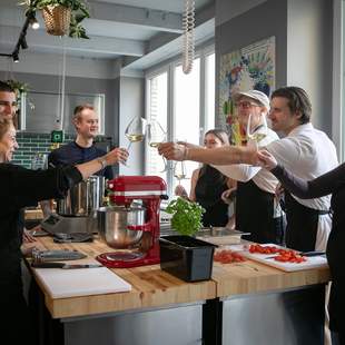 Küchenparty Deluxe im Studio32 Berlin Küchenparty Deluxe im Studio32 Berlin