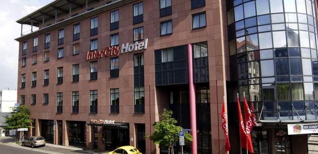 Außenansicht IntercityHotel Erfurt
