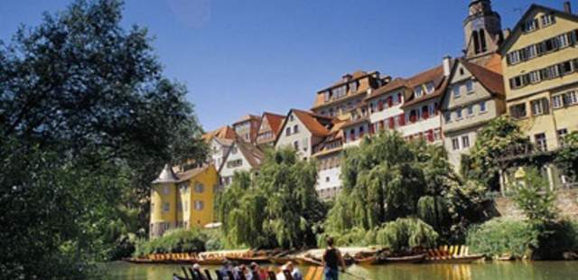 Stocherkahnfahrt (MO-FR) Stocherkahnfahrt (MO-FR)