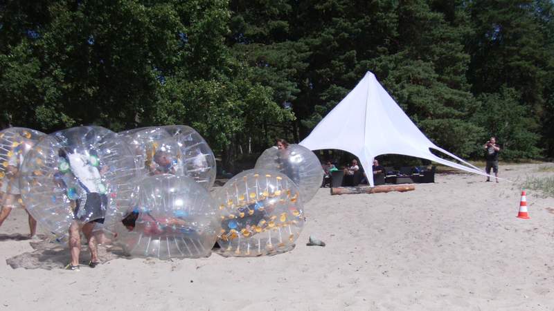 Bubble Soccer als Teamevent in Lübeck