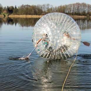 Zorbing - Ultraball als Teamevent in Lübeck