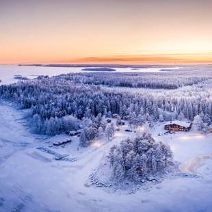 Luftaufnahme Wildnis-Abenteuer in Schwedisch Lappland
