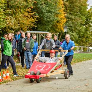 Bauwerkstatt: Flintsone Car, Stapler, Floß ..