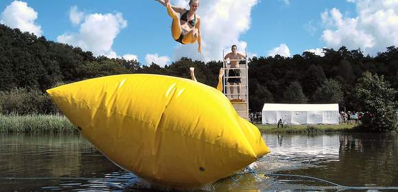 Blob, Blobbing, Wasserkatapult in Rostock