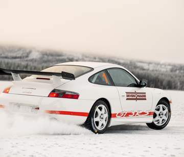 Power, Adrenalin, Teamgefühl und Eis Power, Adrenalin, Teamgefühl und Eis