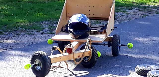 Kartbau Holzkart-Teamchallenge