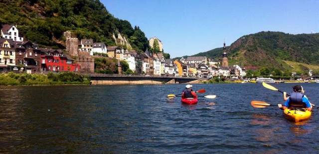 Kanutour Kanu & Winzer mit Übernachtung als Teamevent