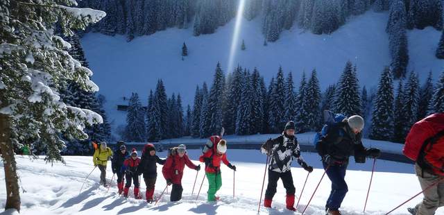 Schneeschuhwanderung im Allgäu Schneeschuhwanderung im Allgäu
