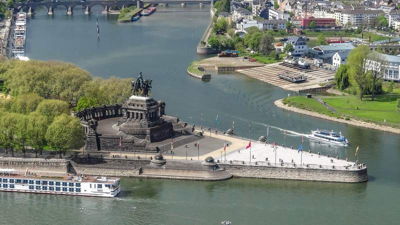 Follow the tablet - Koblenz