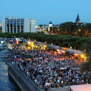 Team-Spaß mit ZDF-Fernsehgarten in Mainz Team-Spaß mit ZDF-Fernsehgarten in Mainz