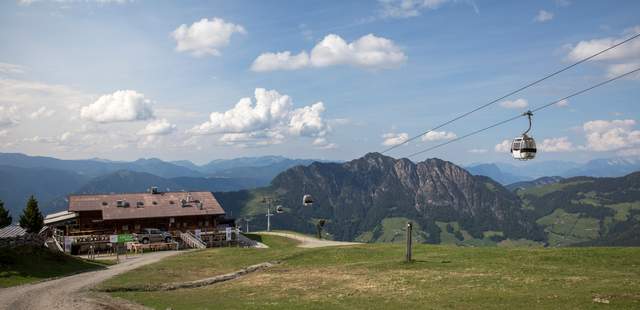 Gondelfahrt und Hüttenabend im Berggasthof Incentive Reise Alpbach