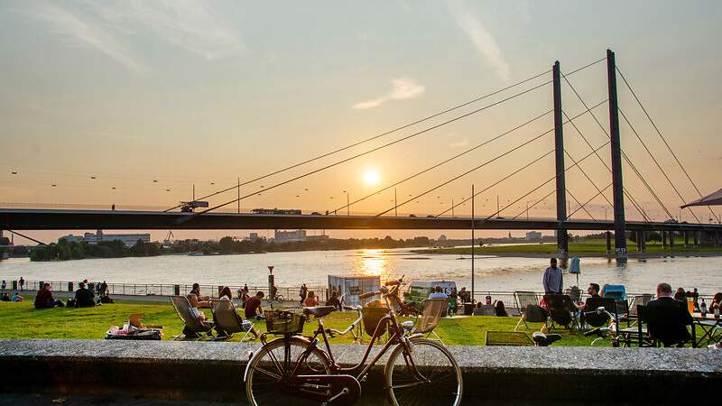 Fahrradtour Düsseldorf am Rhein