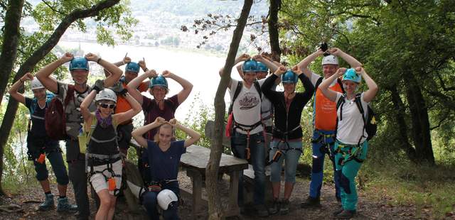 Abenteuer Klettersteig Boppard Team beim Teamevent