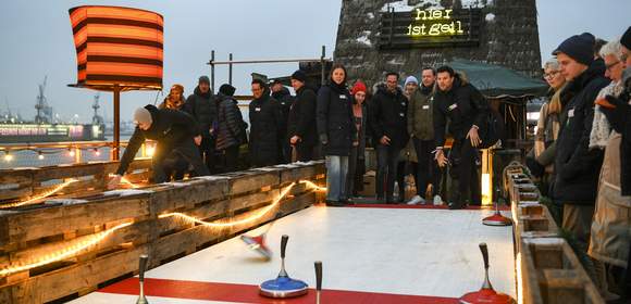 Eisstockschießen / Eisstockbahn XXL mieten