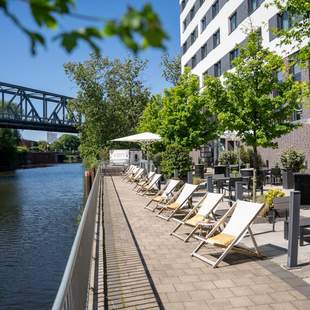 WERFT Craft & Cuisine_Terrace Hafenbrise - Ihr Firmenevent auf Hanseatisch