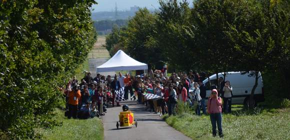 Seifenkisten Teambuilding