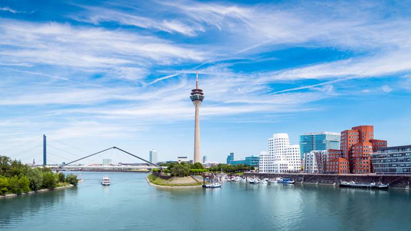 Düsseldorf Best of House Schifffahrt & Hotel