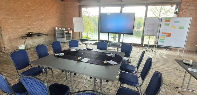 Das besondere Team-Event für Ihr Offsite! Schon ab 3 Stunden... TEAM-POKER - All-In für ein Premium-Erlebnis!