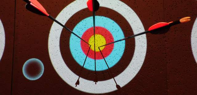 Zielscheibe Teamevent 4D-Indoor-Bogenkino