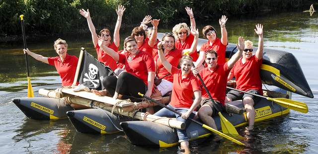 Kreative und individuelle Floßbau- und Floßfahrt-Events Floßbau, Flossbau, Flossfahrt, Floss, Jungfernfahrt, Kreativ, Individuell