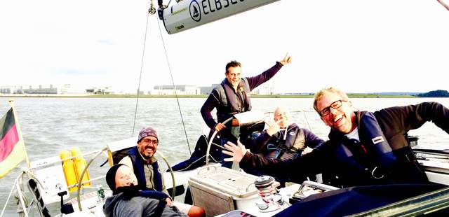Teambuilding / Führungskräfte Coaching #hamburg #elbe #segeln #teamevent #teambuilding #teamentwicklung #teamboosting