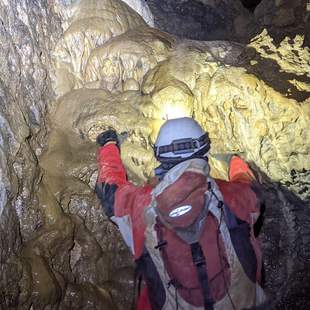 Gruppenerlebnis Höhle Gruppenerlebnis Höhle