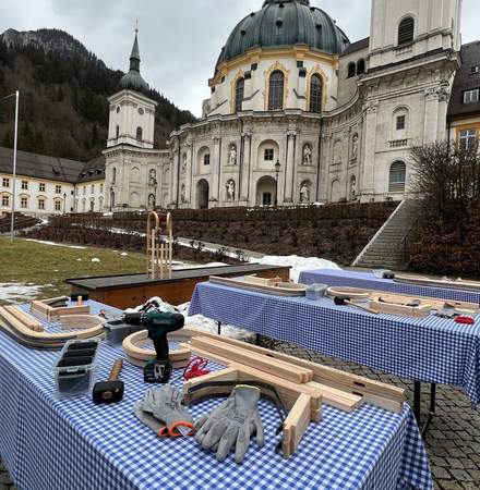 Winterliches Firmenevent inkl. Schlittenbau