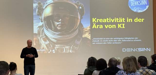 Kreativität in der Ära von KI Keynote - Fluch UND Segen von KI