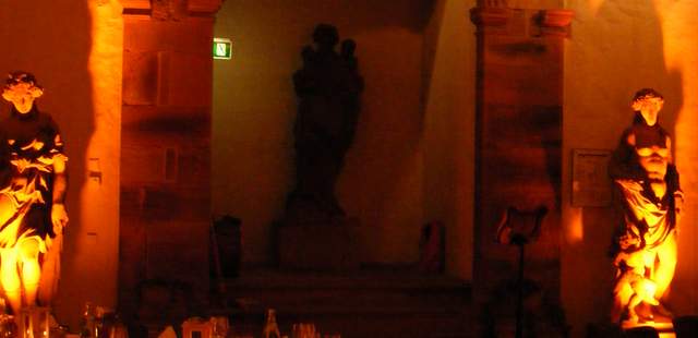 Im Heidelberger Schloss Dekobeispiel (optional buchbar)