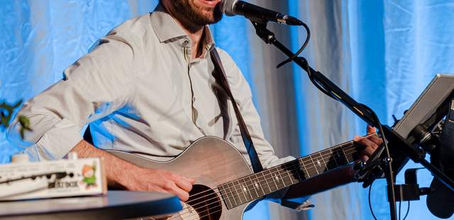 New Work braucht Achtsamkeit I Keynote + Song New Work braucht Achtsamkeit I Keynote + Song