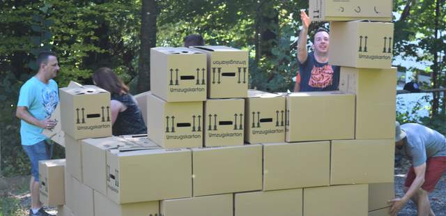 Häusele Bauen im Team Hütt`n Rallye "Häusle Baue"