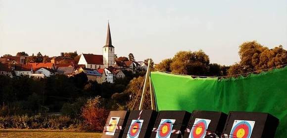 Intuitives Bogenschießen - euer Team im Fokus