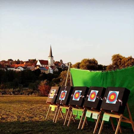 Intuitives Bogenschießen - euer Team im Fokus