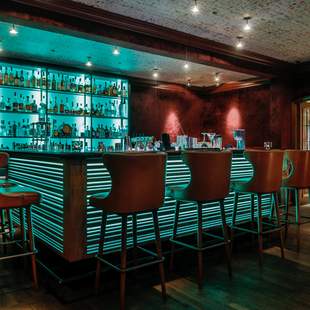 Fit von Kopf bis Fuß Fit von Kopf bis Fuß