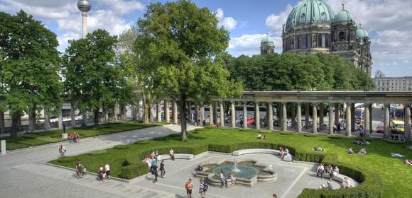 Berlin mit Blick auf Berliner Dom