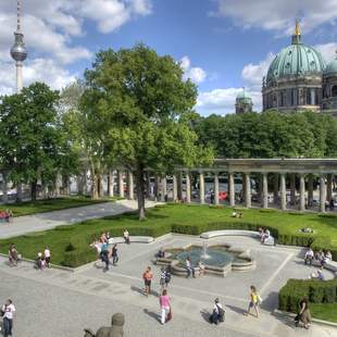 Berlin mit Blick auf Berliner Dom